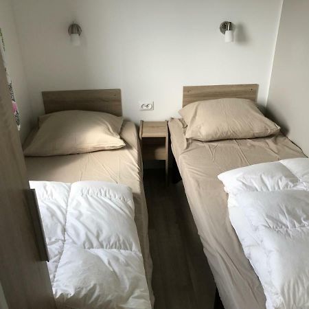 Готель Caravan Мідделкерке Екстер'єр фото